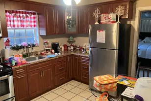 7960 NW 174th St, Hialeah, FL 33015 - Photo 10