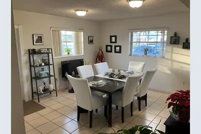 7960 NW 174th St, Hialeah, FL 33015 - Photo 16