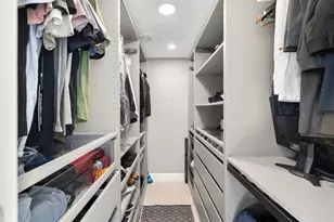 111 Lake Emerald Dr, Oakland Park, FL 33309 - Photo 12