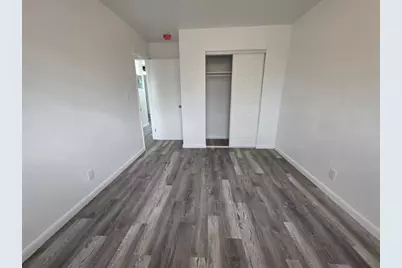 1958  McKinley St, Unit #19, Hollywood, FL 33020 - Photo 12