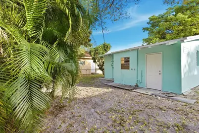 2841 NW 14th Street, Fort Lauderdale, FL 33311 - Photo 18