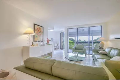 7100  Radice Ct, Unit #302, Lauderhill, FL 33319 - Photo 6