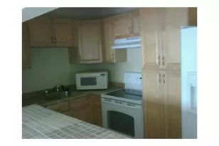 4164 Inverrary Dr, Lauderhill, FL 33319 - Photo 8