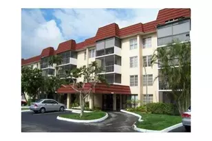 4164 Inverrary Dr, Lauderhill, FL 33319 - Photo 2