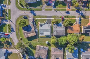 2210 NW 50th Ave, Lauderhill, FL 33313 - Photo 42