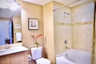 511 5th Av Unit, Fort Lauderdale, FL 33301 - Photo 16