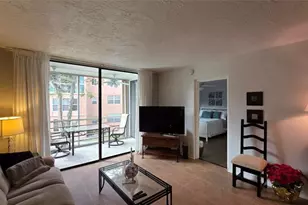 2801 Somerset Dr, Lauderdale Lakes, FL 33311 - Photo 10