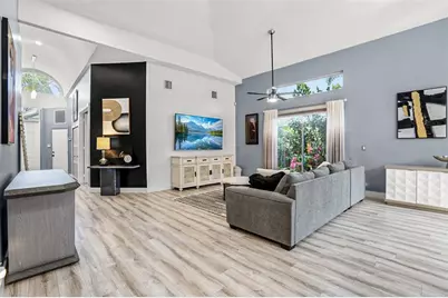 6584  Hampton Cir, Boca Raton, FL 33496 - Photo 20