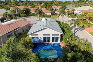 6584 Hampton Cir, Boca Raton, FL 33496 - Photo 4