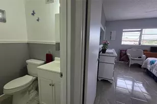 5300 Washington St, Hollywood, FL 33021 - Photo 12