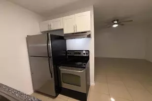 889 SW Riverside Dr Unit, Fort Lauderdale, FL 33312 - Photo 4