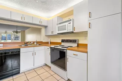 7334  Devon Dr, Unit #108, Tamarac, FL 33321 - Photo 10