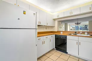 7334 Devon Dr Unit, Tamarac, FL 33321 - Photo 12