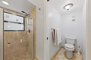 8471 NW 78th Ct, Tamarac, FL 33321 - Photo 18