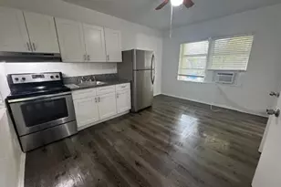 100 Isle of Venice Dr, Fort Lauderdale, FL 33301 - Photo 2