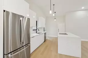 1410 Riverwood Ln, Coral Springs, FL 33071 - Photo 6