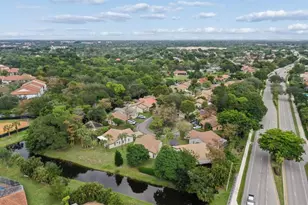 1410 Riverwood Ln, Coral Springs, FL 33071 - Photo 18