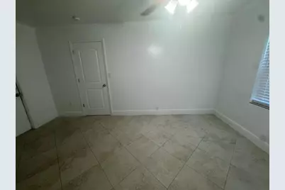 1822  Dixieanna St, Unit #10, Hollywood, FL 33020 - Photo 10