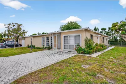 1410 NW 48th Pl, Deerfield Beach, FL 33064 - Photo 2