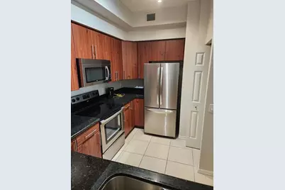 2401 NE 65th St, Fort Lauderdale, FL 33308 - Photo 10