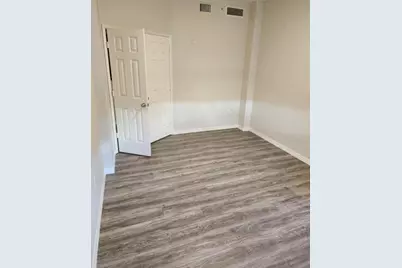 2401 NE 65th St, Fort Lauderdale, FL 33308 - Photo 8