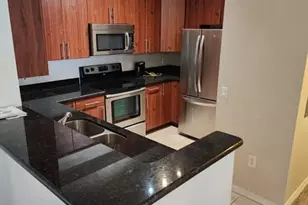 2401 NE 65th St, Fort Lauderdale, FL 33308 - Photo 6