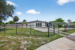 300 SW 25th Ave, Fort Lauderdale, FL 33312 - Photo 2