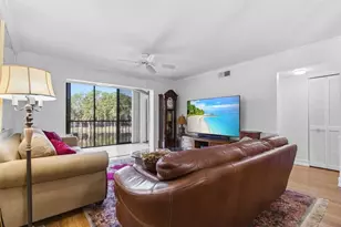228 Fox Glen Dr Unit, Naples, FL 34104 - Photo 6
