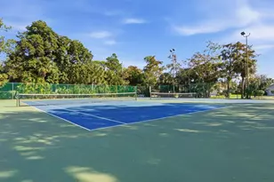 228 Fox Glen Dr Unit, Naples, FL 34104 - Photo 18