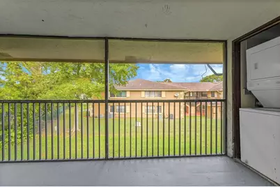 2578  Riverside Dr, Unit #421, Coral Springs, FL 33065 - Photo 22