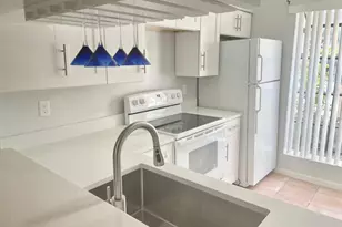 2700 S Oakland Forest Dr Unit, Oakland Park, FL 33309 - Photo 2