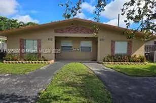 813 SW 13th St, Fort Lauderdale, FL 33315 - Photo 1