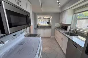 2151 NE 42nd Ct Unit, Lighthouse Point, FL 33064 - Photo 12