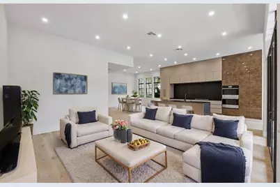 7247  Wisteria Ave, Parkland, FL 33076 - Photo 2