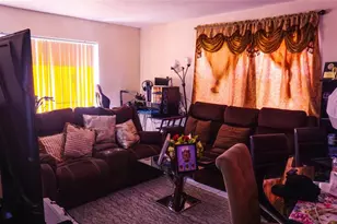 1290 NE 144th St, Miami, FL 33161 - Photo 10