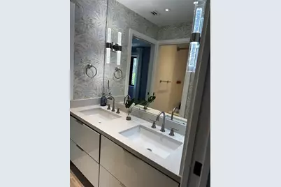 49  Fiesta Way, Fort Lauderdale, FL 33301 - Photo 14