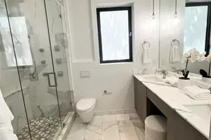 49 Fiesta Way, Fort Lauderdale, FL 33301 - Photo 12