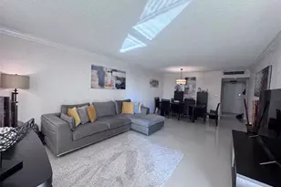 3180 S Ocean Dr, Hallandale Beach, FL 33009 - Photo 16