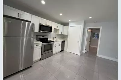 820 N Victoria Park Rd, Unit #3, Fort Lauderdale, FL 33304 - Photo 2