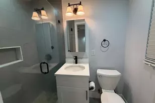 820 N Victoria Park Rd, Fort Lauderdale, FL 33304 - Photo 10