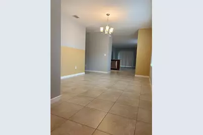 11150 SW Sophronia St, Port Saint Lucie, FL 34987 - Photo 6