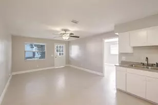 3147 Naylor Ter Unit, Fort Pierce, FL 34982 - Photo 2