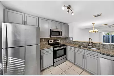 1921 NE 15th Ave, Fort Lauderdale, FL 33305 - Photo 48