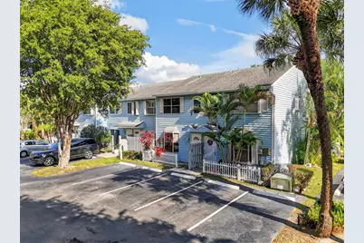 1921 NE 15th Ave, Fort Lauderdale, FL 33305 - Photo 1