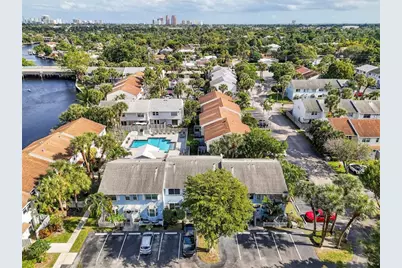 1921 NE 15th Ave, Fort Lauderdale, FL 33305 - Photo 6