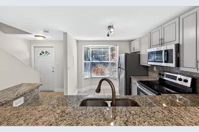 1921 NE 15th Ave, Fort Lauderdale, FL 33305 - Photo 44