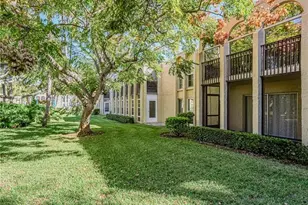 835 18th St, Vero Beach, FL 32960 - Photo 8