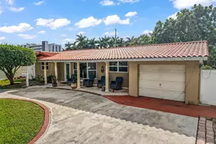 1032 NE 4th Ct., Hallandale Beach, FL 33009 - Photo 4