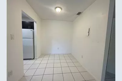 6040  Shakerwood Cir, Unit #205, Tamarac, FL 33319 - Photo 8