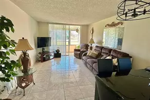 9041 Sunrise Lakes Blvd, Sunrise, FL 33322 - Photo 2